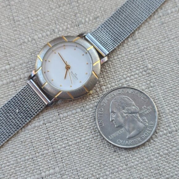 Skagen Denmark Women Wristwatch Silver/Gold Tone Bezel Analog Quartz Wrist Watch - Picture 11 of 12